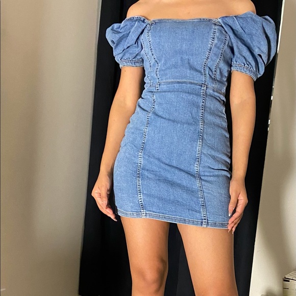 dress - Picture 4 of 5